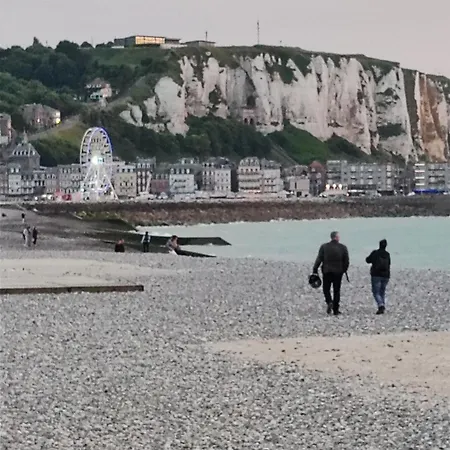 Holiday home Les Petits Poissons Dans L Eau *