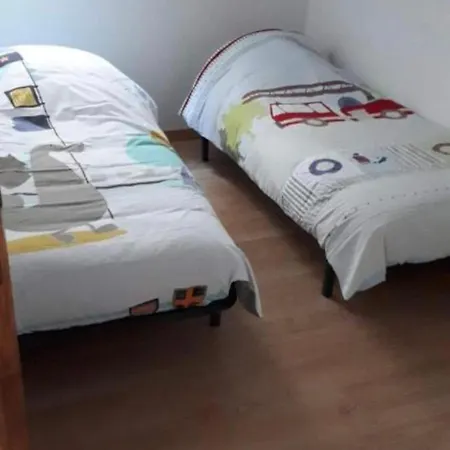 Les Petits Poissons Dans L Eau Holiday home